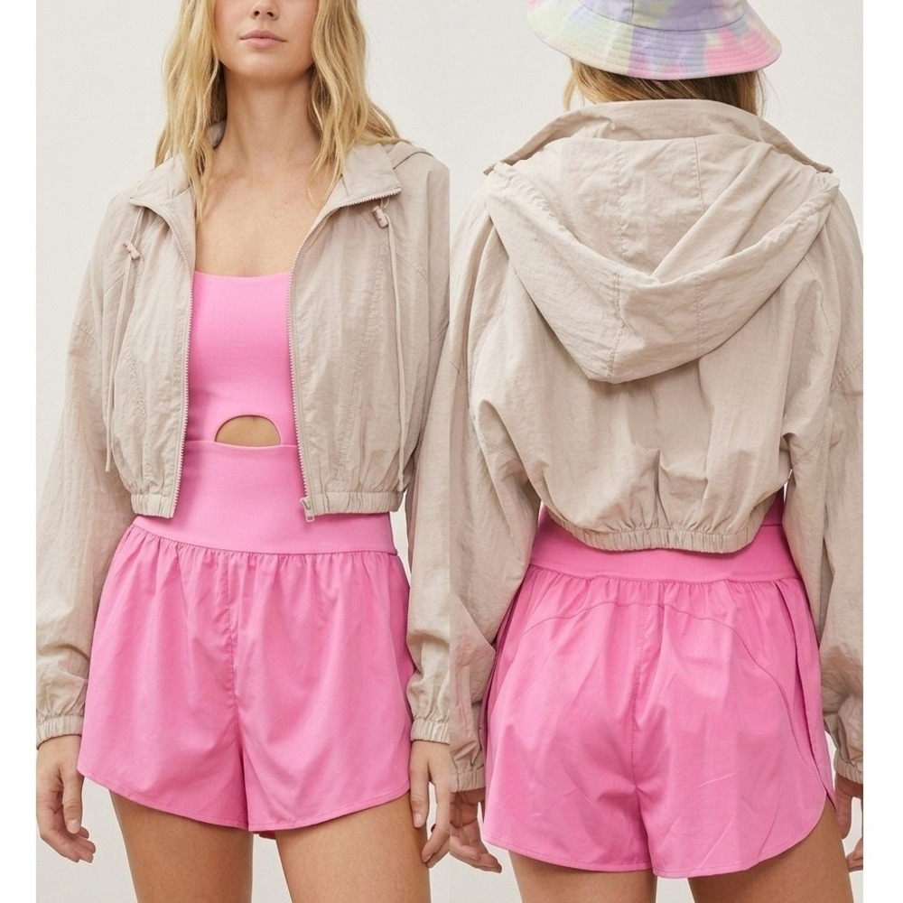 J232. Cropped‎ Hooded Windbreaker Jacket